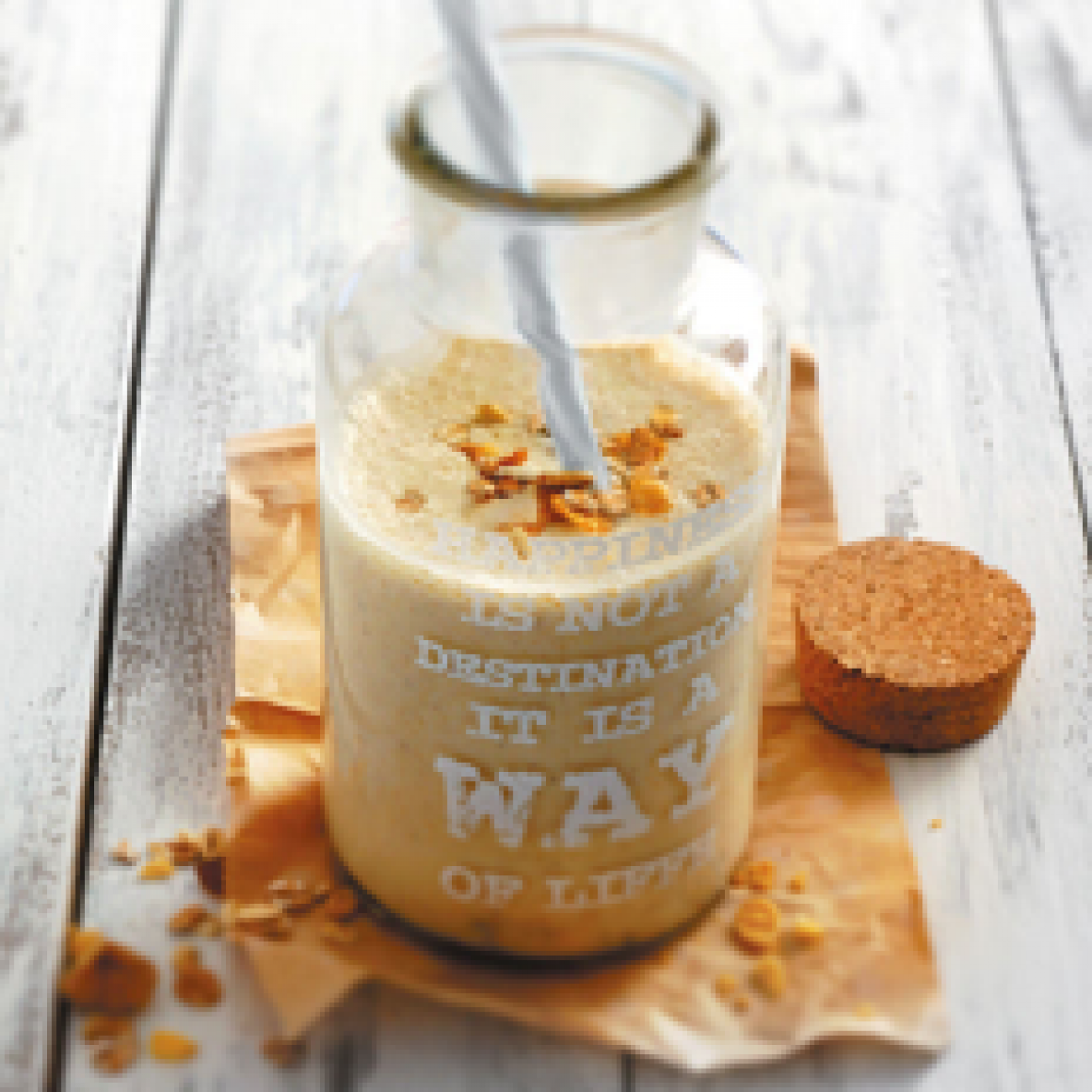 Batido de uvas pasas, arándanos rojos desecados, pistachos, nueces y orejones de albaricoque